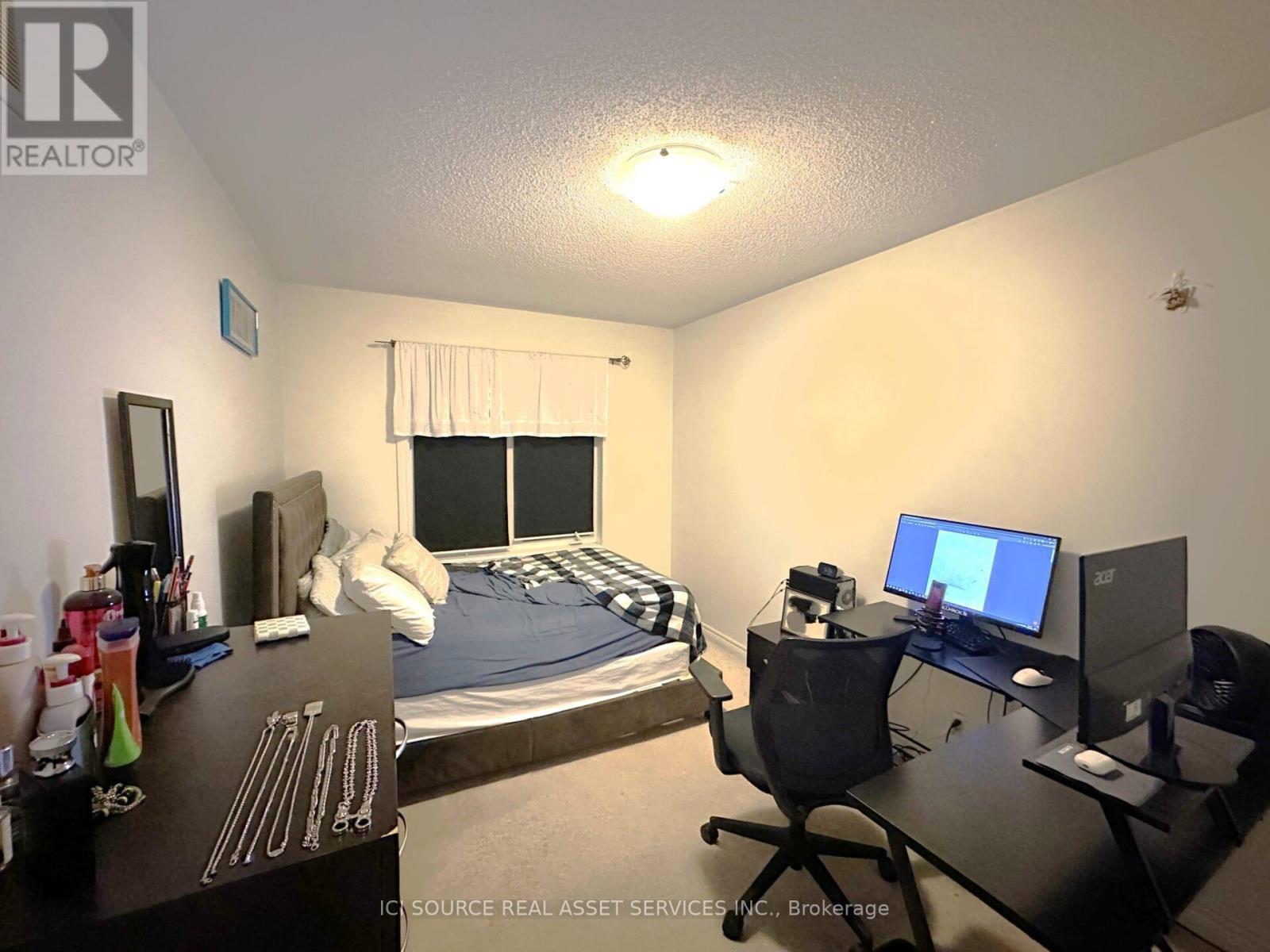 29 Tabaret Crescent, Oshawa, ON - Indoor Photo Showing Office