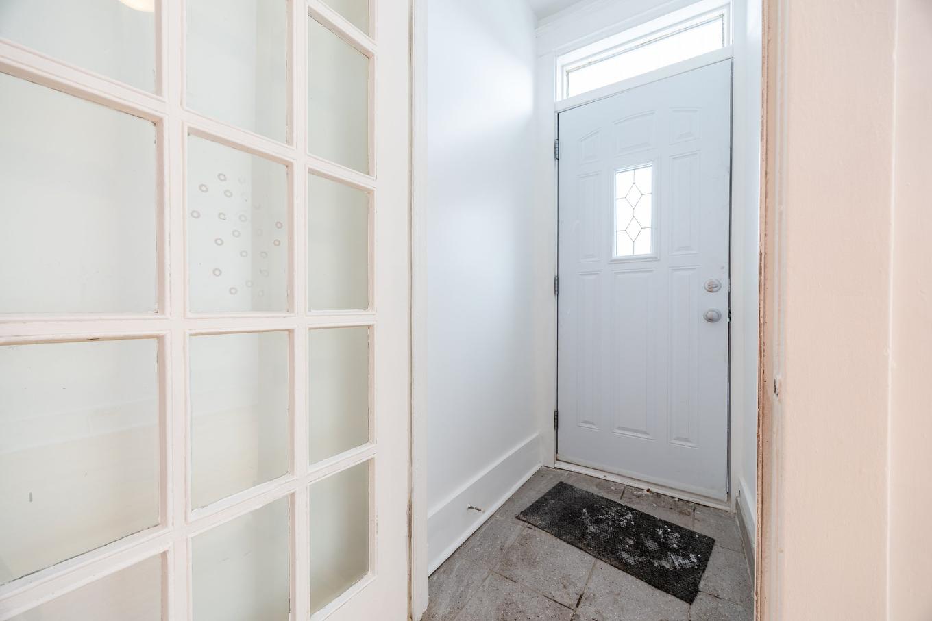 Hall - 8434 Rue St-Denis, Montréal (Villeray/Saint-Michel/Parc-Extension), QC - Indoor Photo Showing Other Room