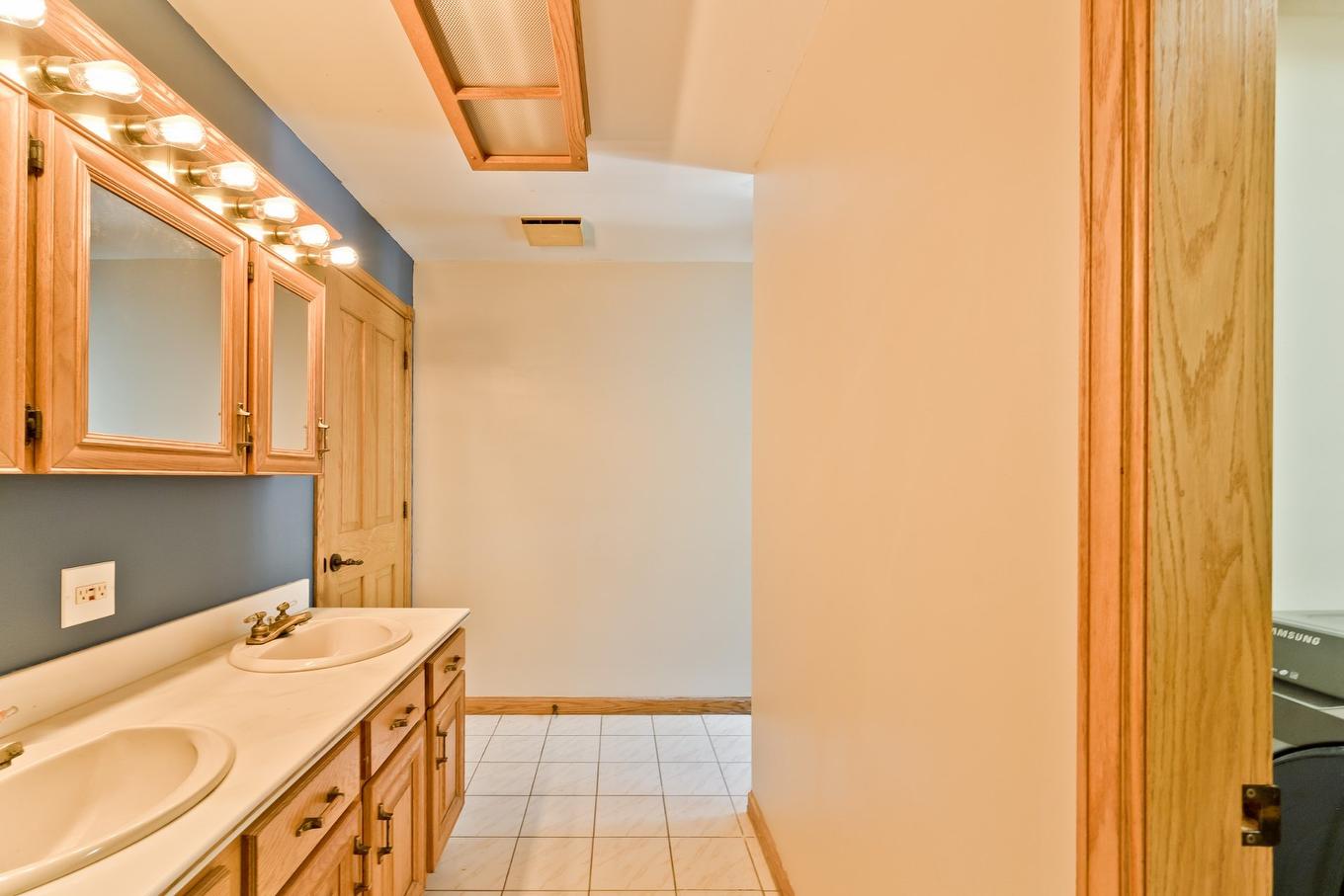 Salle de bains - 850 Av. Du Parc, Sherbrooke (Brompton/Rock Forest/Saint-Élie/Deauville), QC - Indoor Photo Showing Bathroom