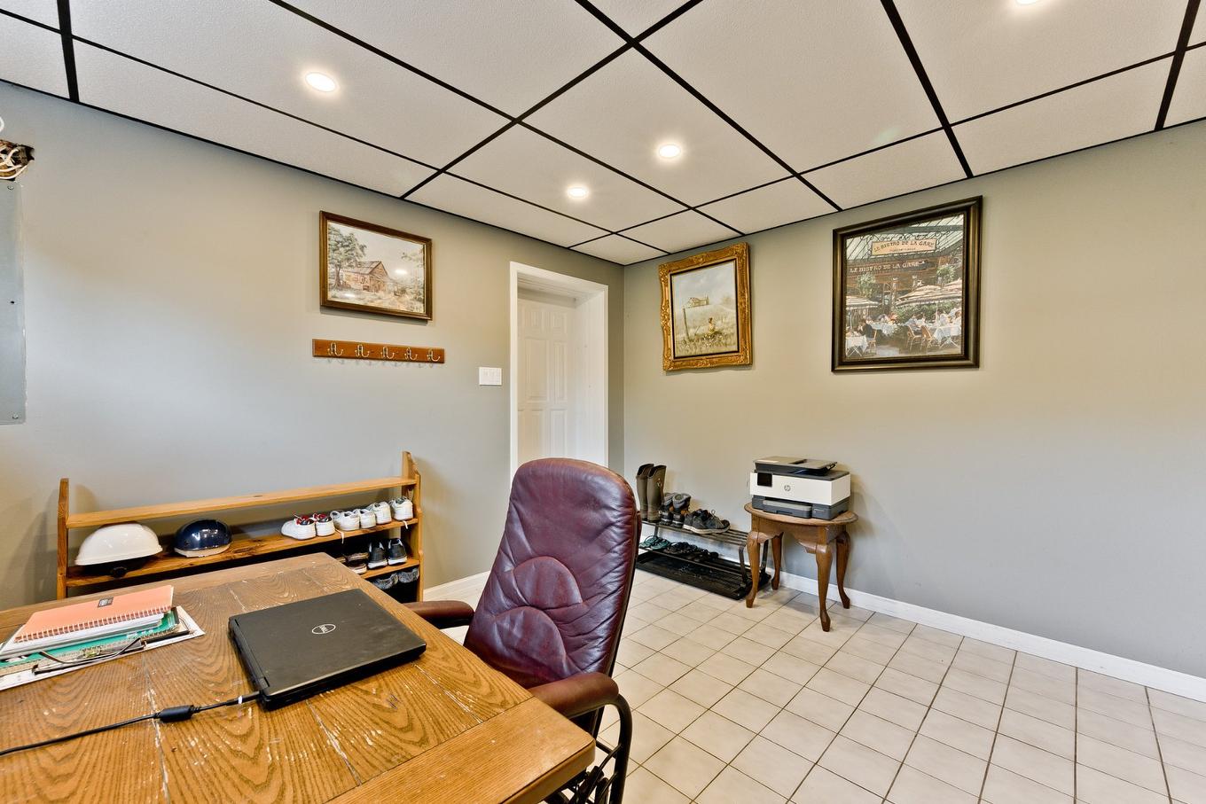 Chambre à coucher - 850 Av. Du Parc, Sherbrooke (Brompton/Rock Forest/Saint-Élie/Deauville), QC - Indoor Photo Showing Other Room