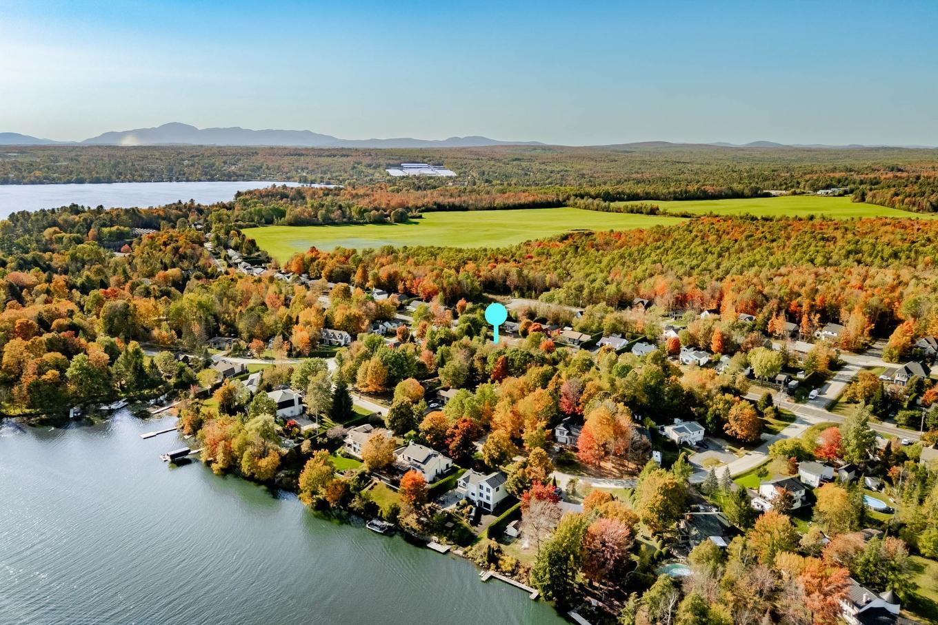Photo aérienne - 850 Av. Du Parc, Sherbrooke (Brompton/Rock Forest/Saint-Élie/Deauville), QC - Outdoor With Body Of Water With View