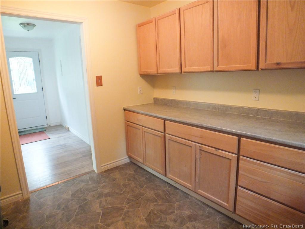 90 Weston Rd, Weston, NB