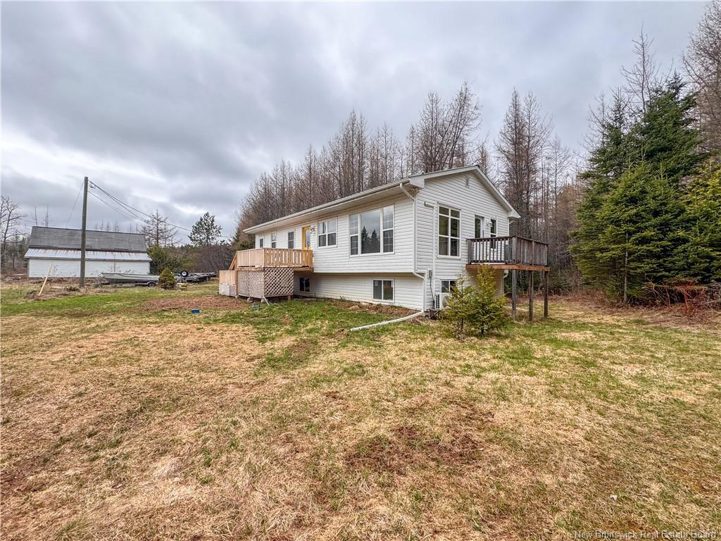 90 Weston Rd, Weston, NB