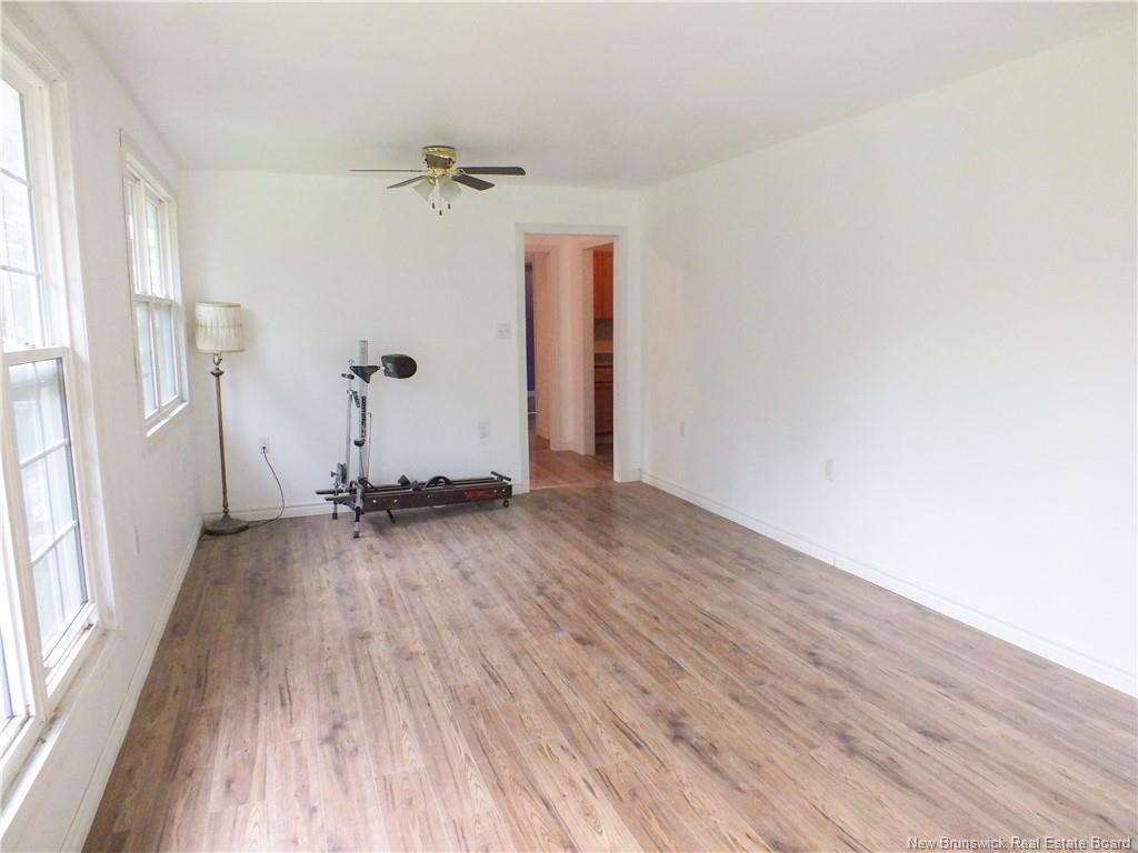 90 Weston Rd, Weston, NB