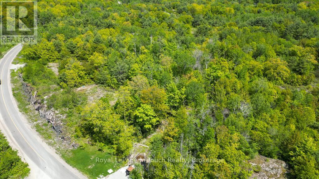 446 South Bay Road, Georgian Bay (Baxter), ON