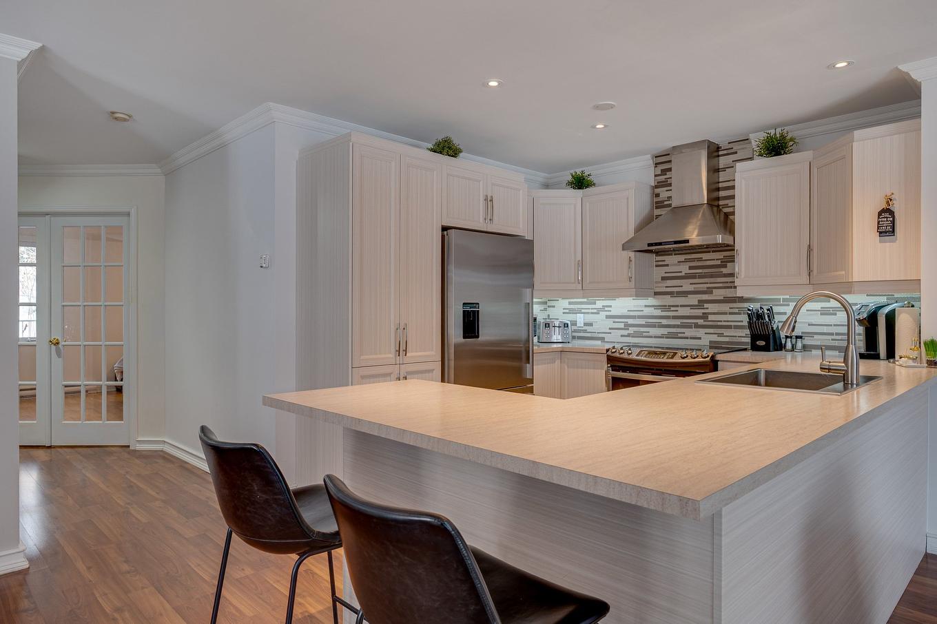 Cuisine - 636 Ch. Des Frênes, Piedmont, QC - Indoor Photo Showing Kitchen
