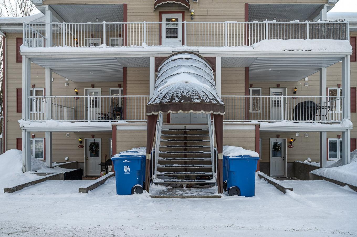 Entrée extérieure - 636 Ch. Des Frênes, Piedmont, QC - Outdoor