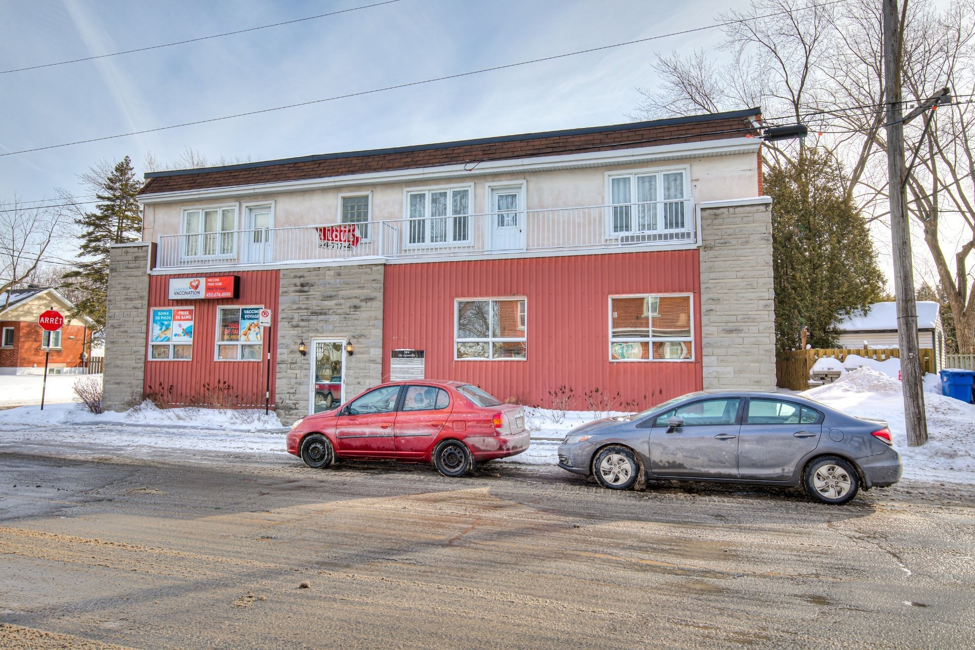 Front of Structure - 101-386 Rue De Gentilly O., Longueuil (Le Vieux-Longueuil), QC - Outdoor