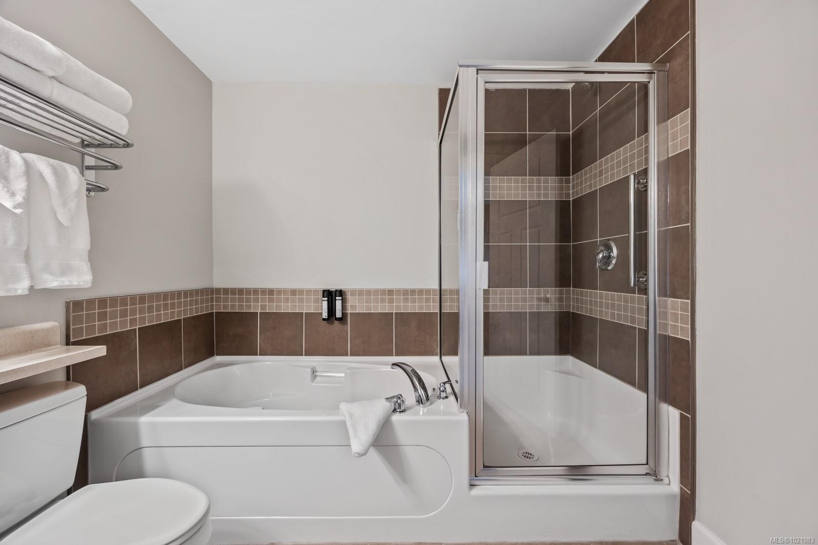 208A-D-1730 Riverside Lane, Courtenay, BC - Indoor