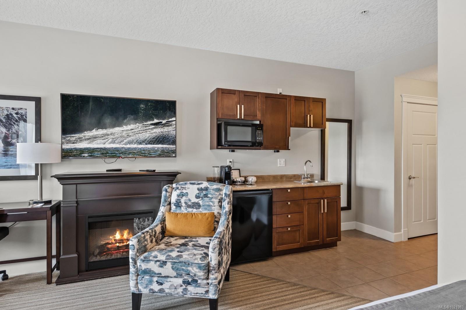 208A-D-1730 Riverside Lane, Courtenay, BC - Indoor