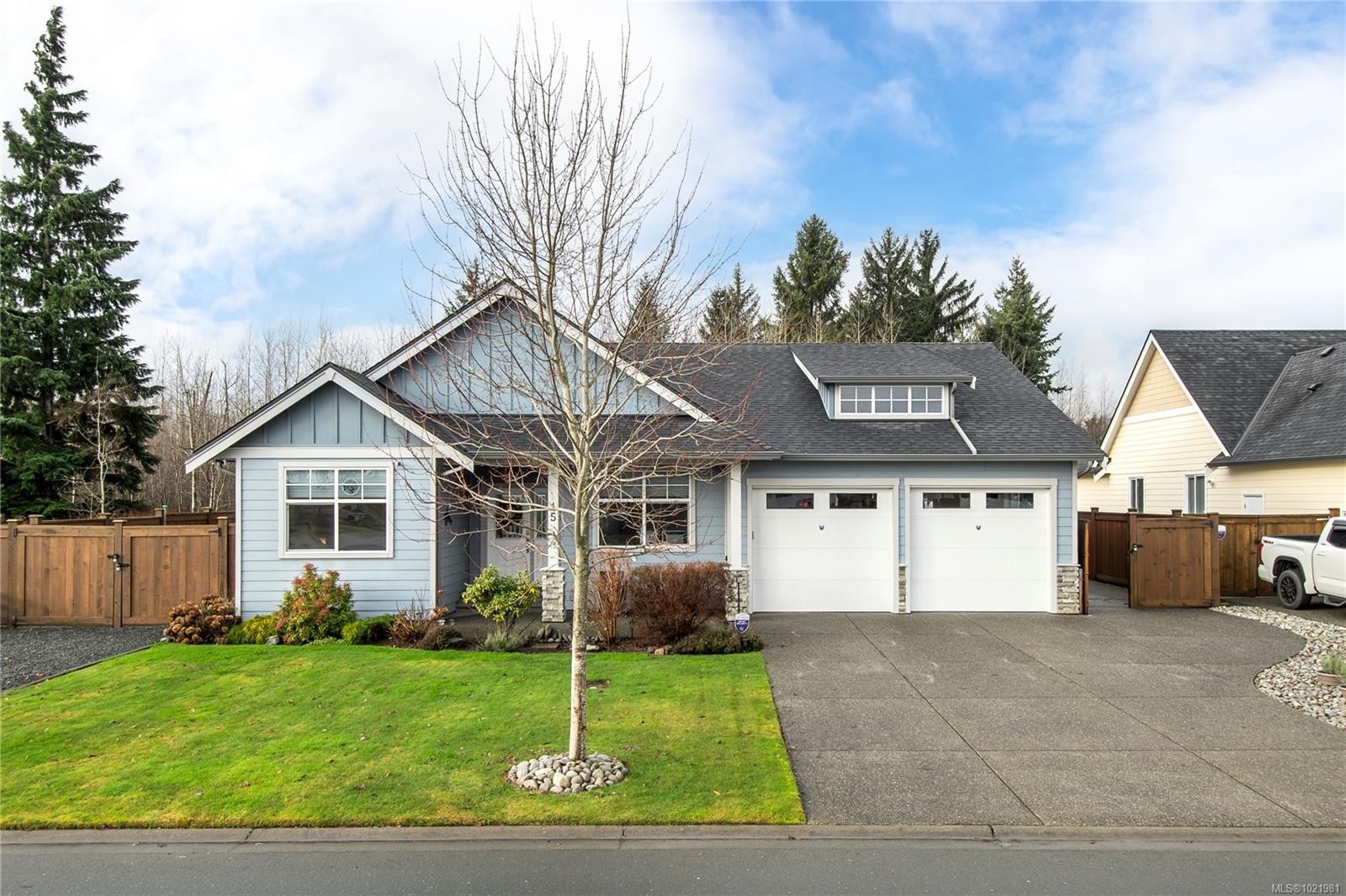 15 Nikola Rd, Campbell River, BC