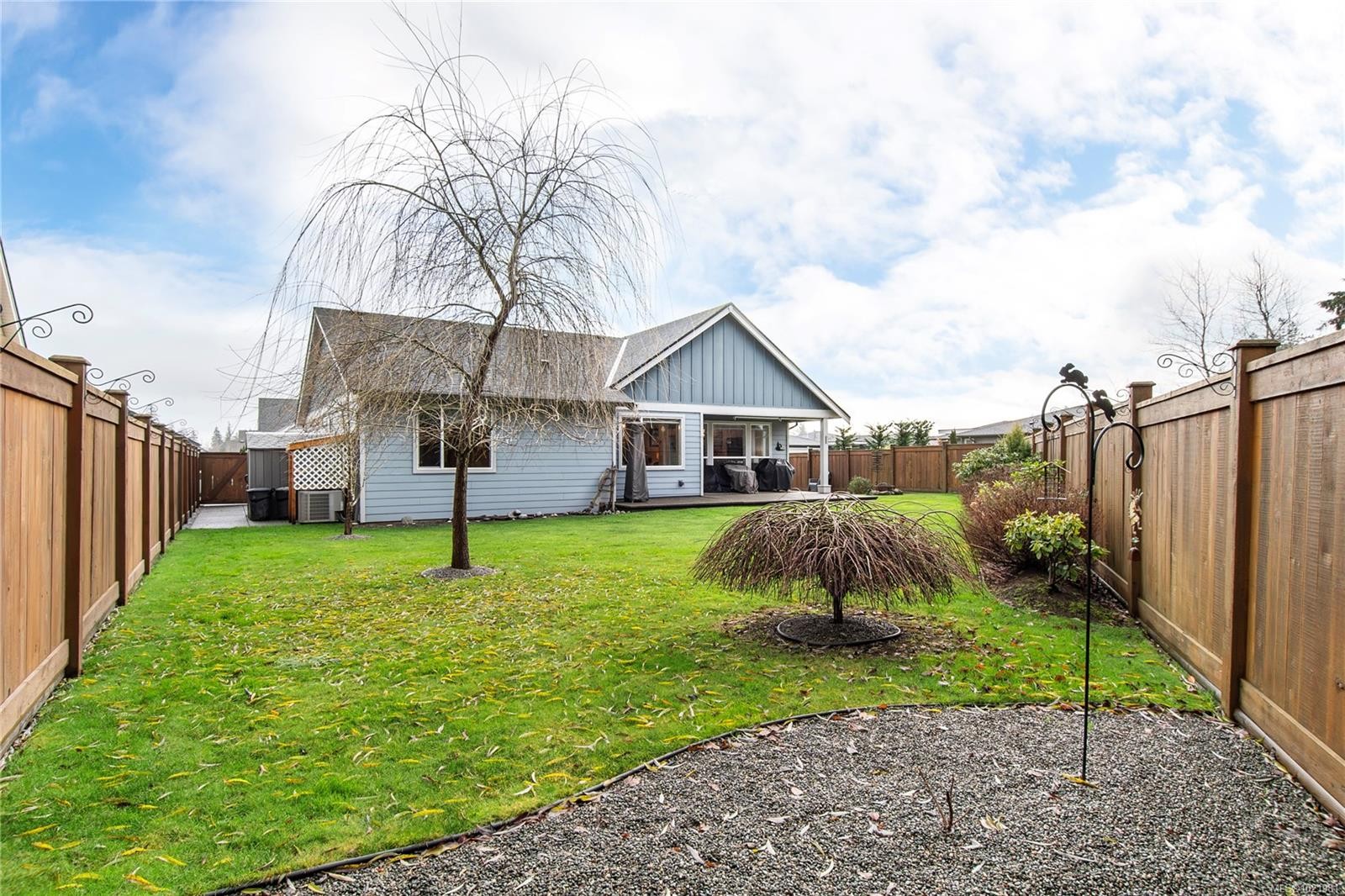 15 Nikola Rd, Campbell River, BC