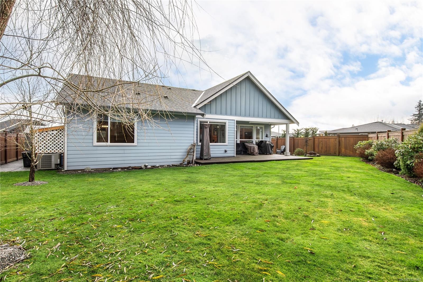 15 Nikola Rd, Campbell River, BC