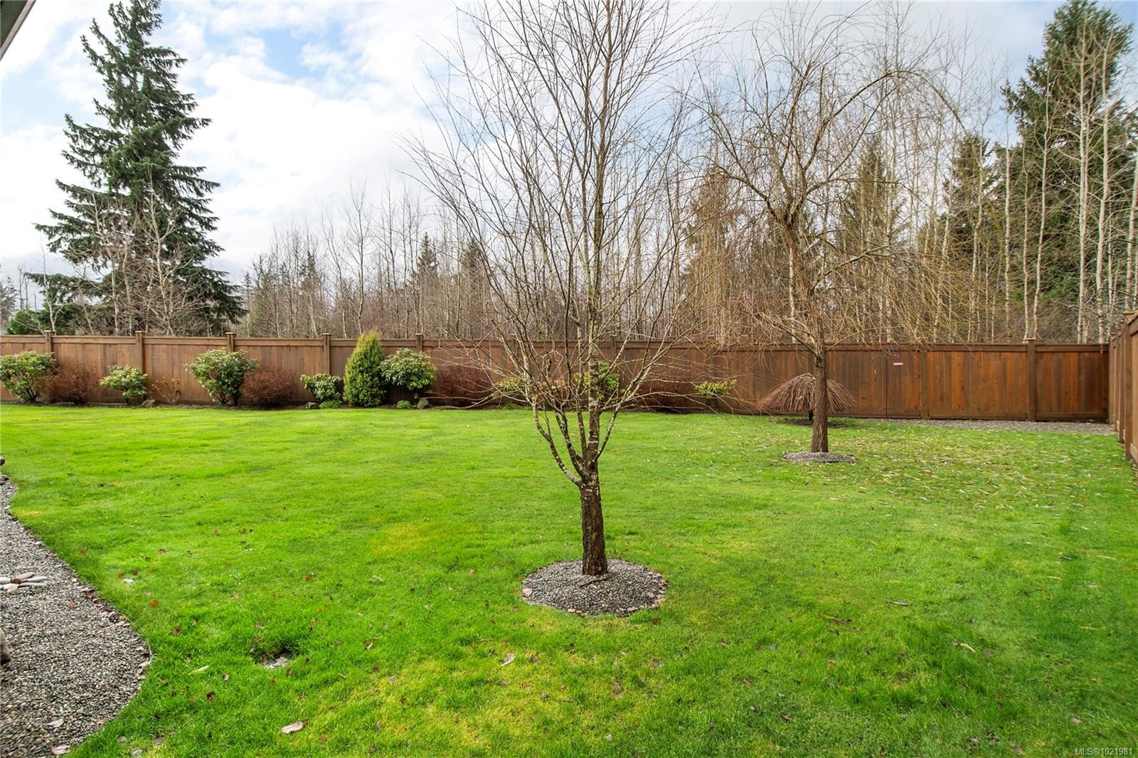 15 Nikola Rd, Campbell River, BC