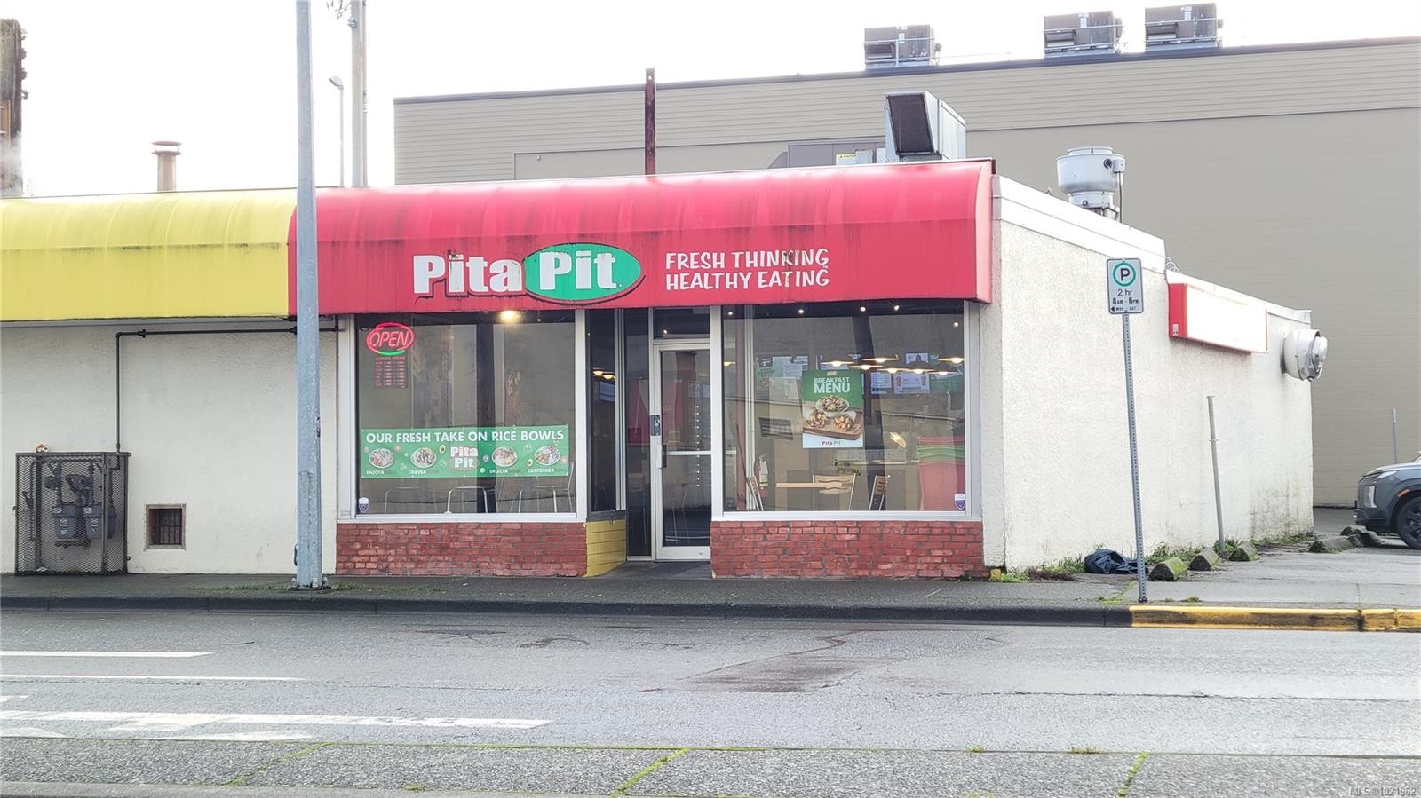 230 8Th St, Courtenay, BC