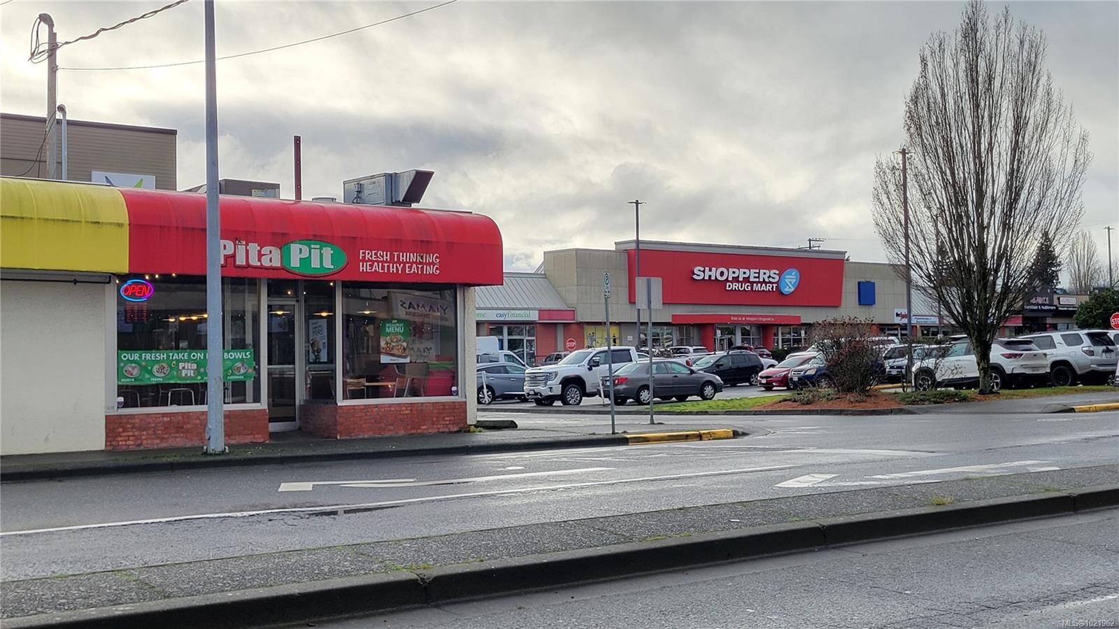 230 8Th St, Courtenay, BC