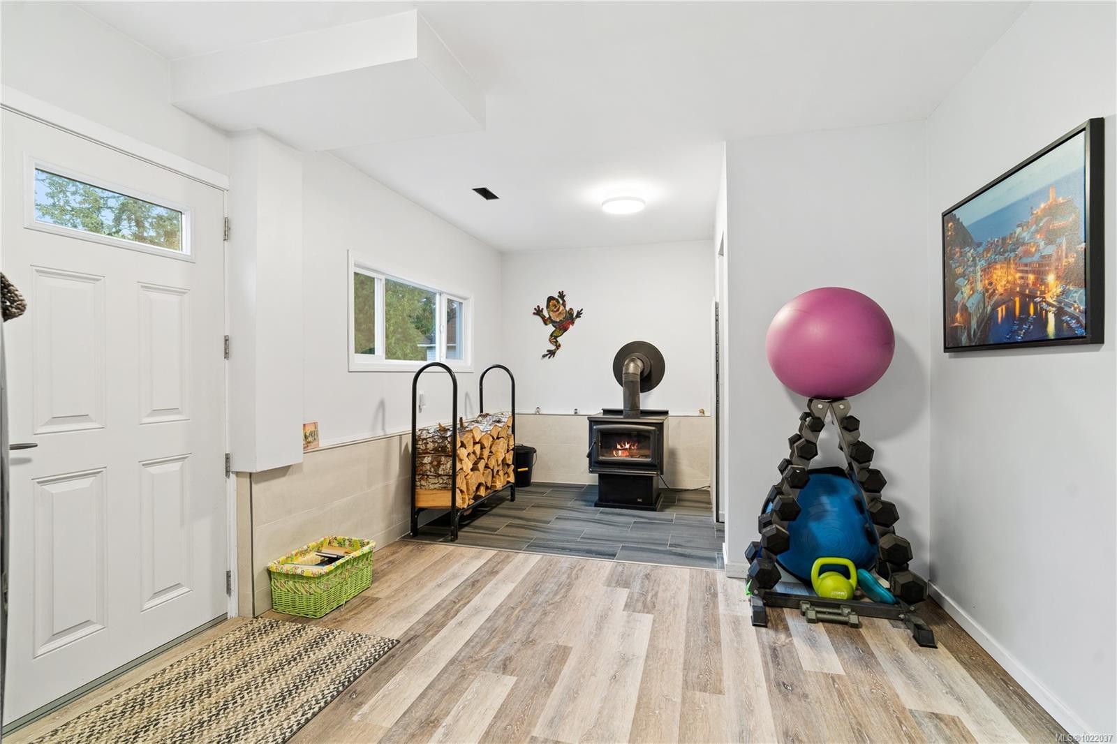 7554 Superior Rd, Lantzville, BC