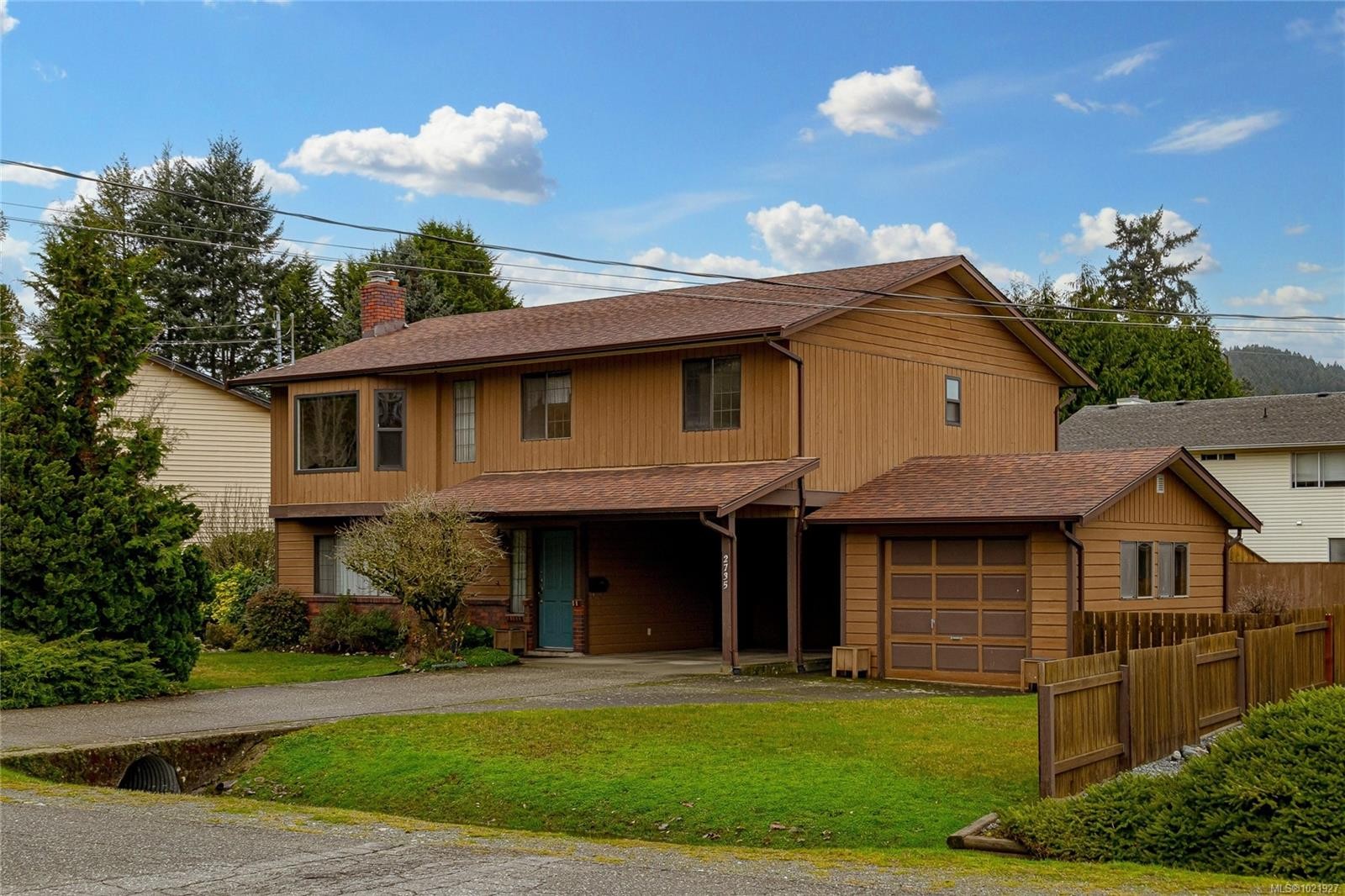 2735 Lakehurst Dr, Langford, BC