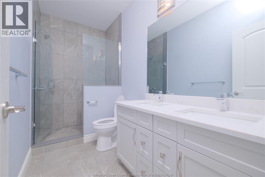 505 Water Road, Amherstburg, ON - Indoor Photo Showing Bathroom