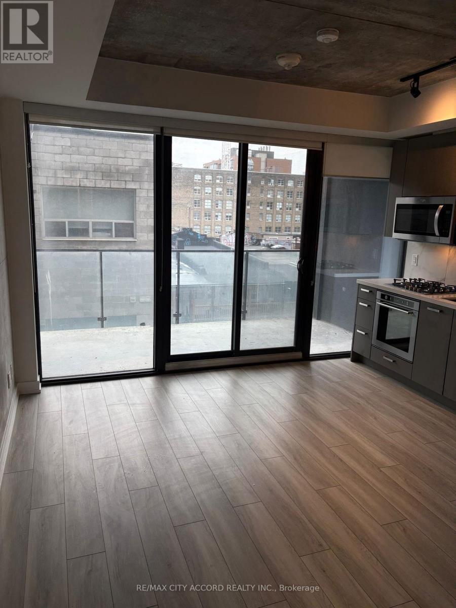 402 - 458 Richmond Street W, Toronto, ON - Indoor