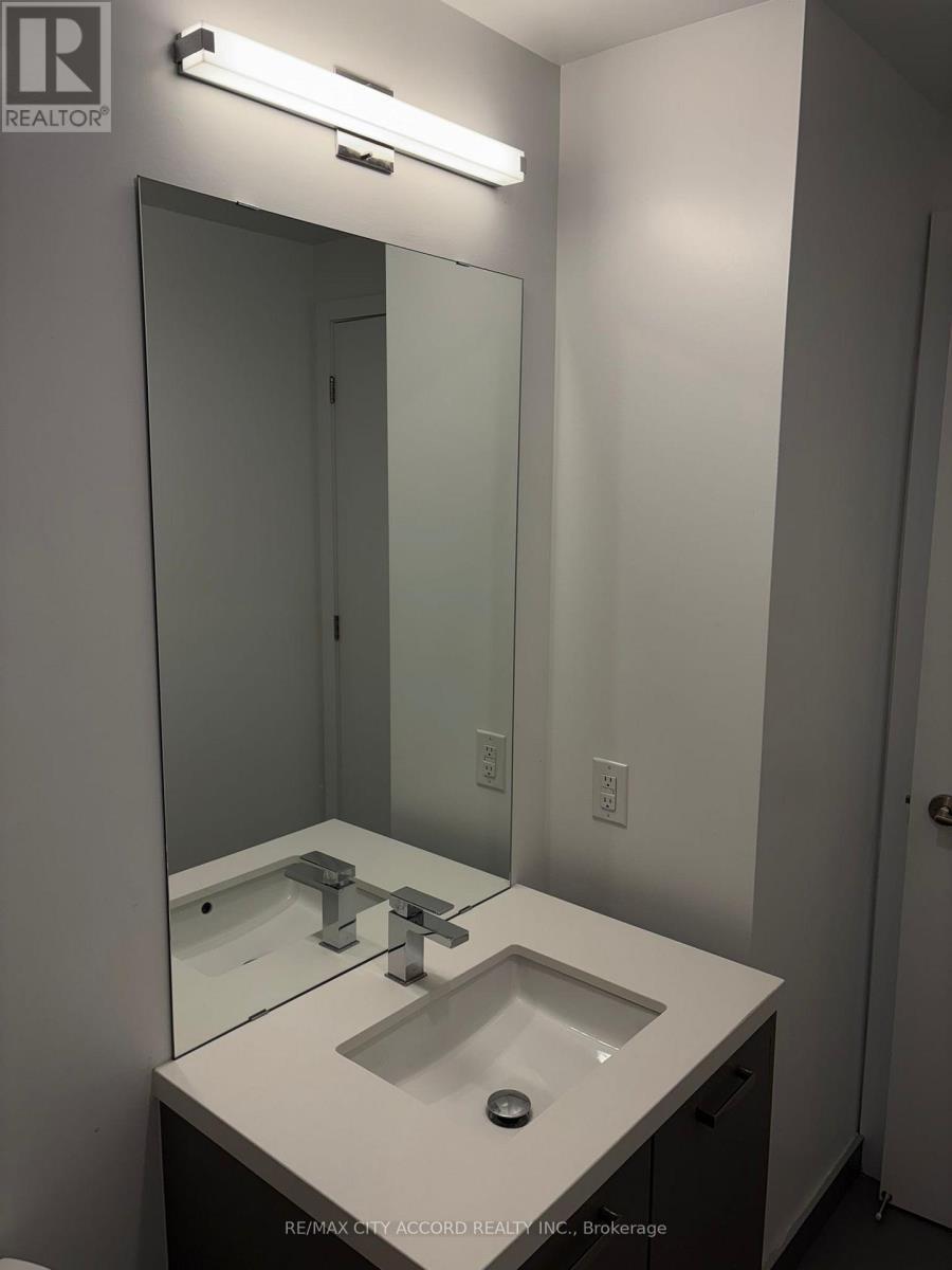 402 - 458 Richmond Street W, Toronto, ON - Indoor Photo Showing Bathroom