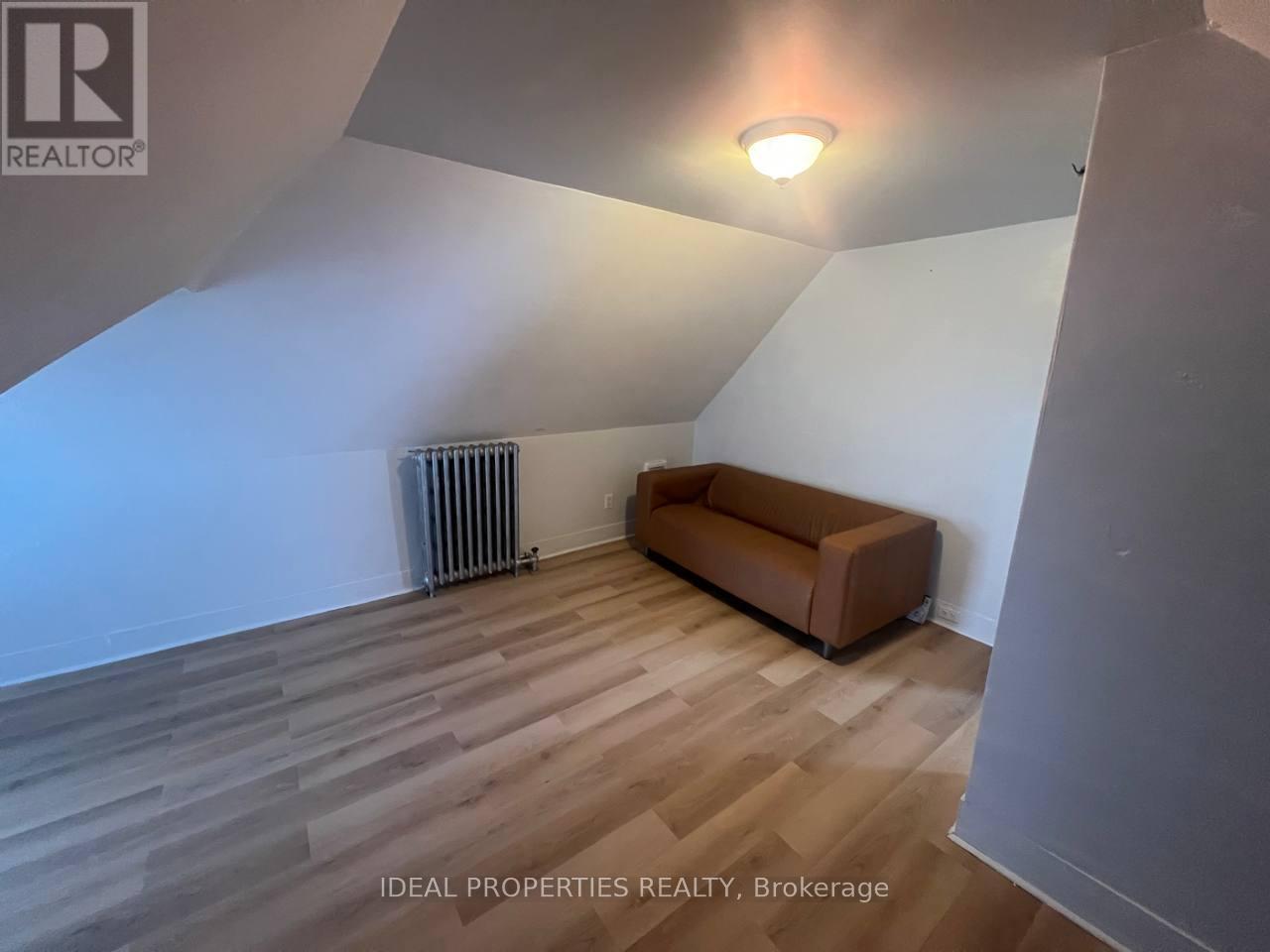 5 - 277 Bronson Avenue, Ottawa, ON