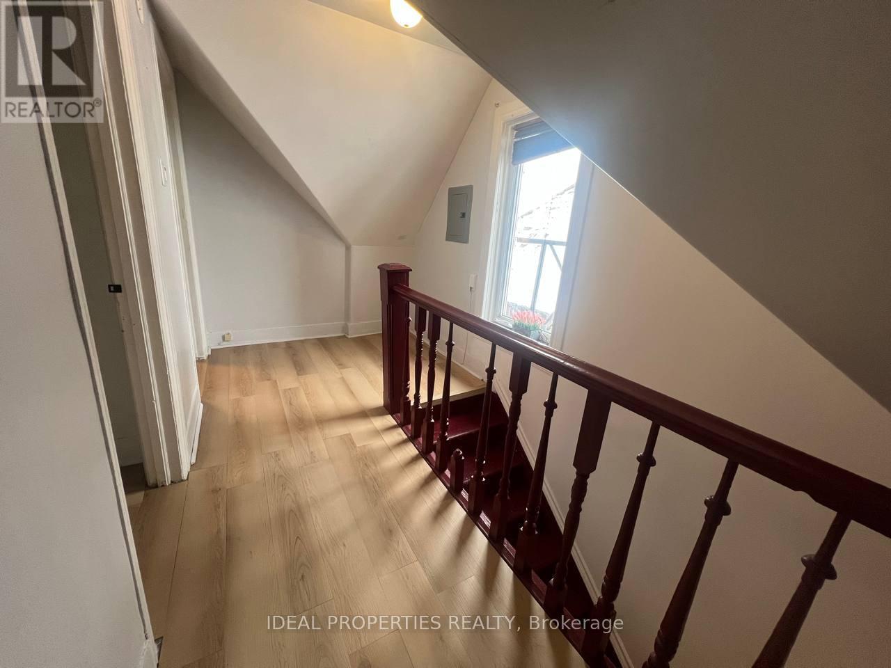 5 - 277 Bronson Avenue, Ottawa, ON