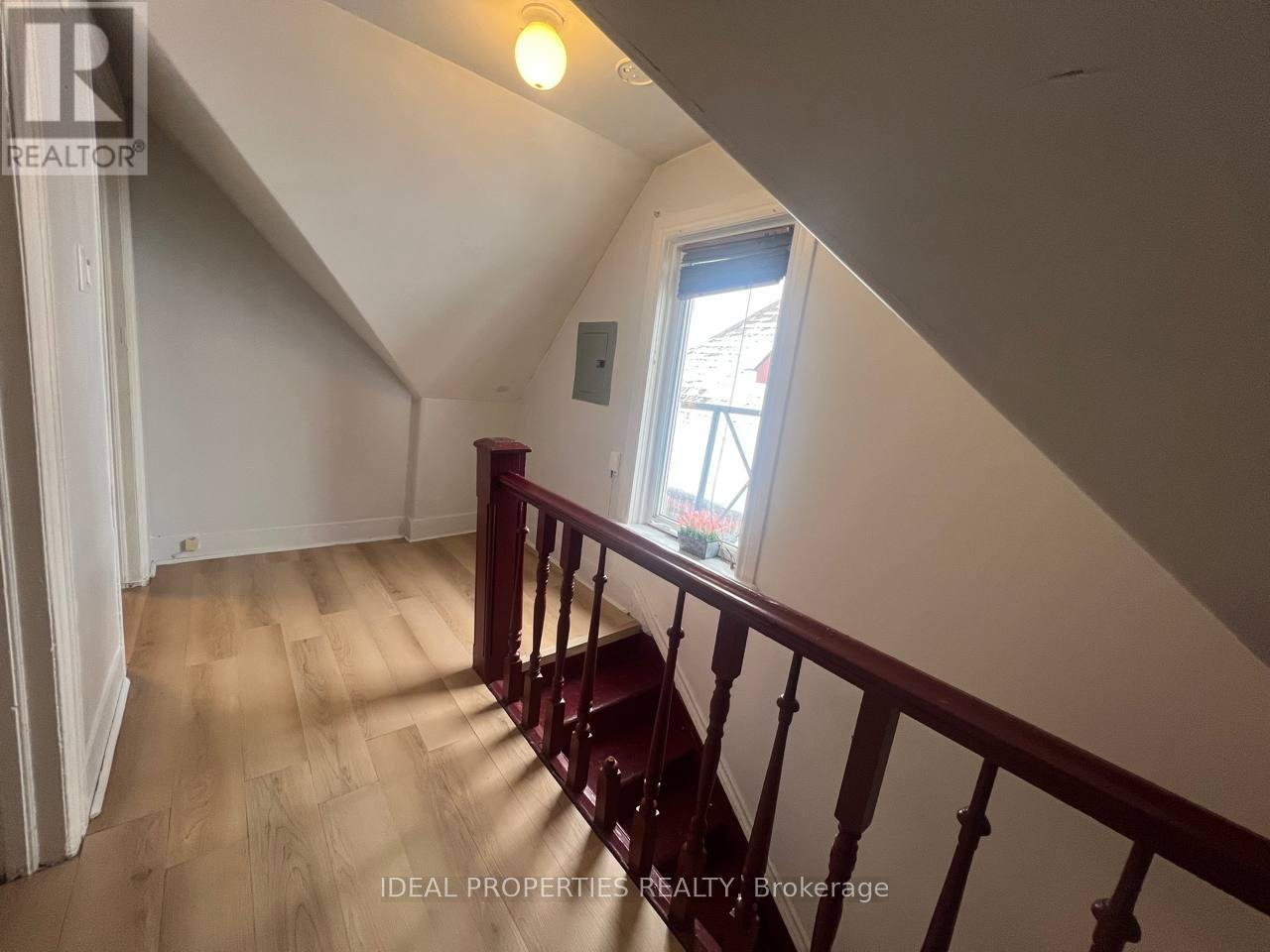 5 - 277 Bronson Avenue, Ottawa, ON