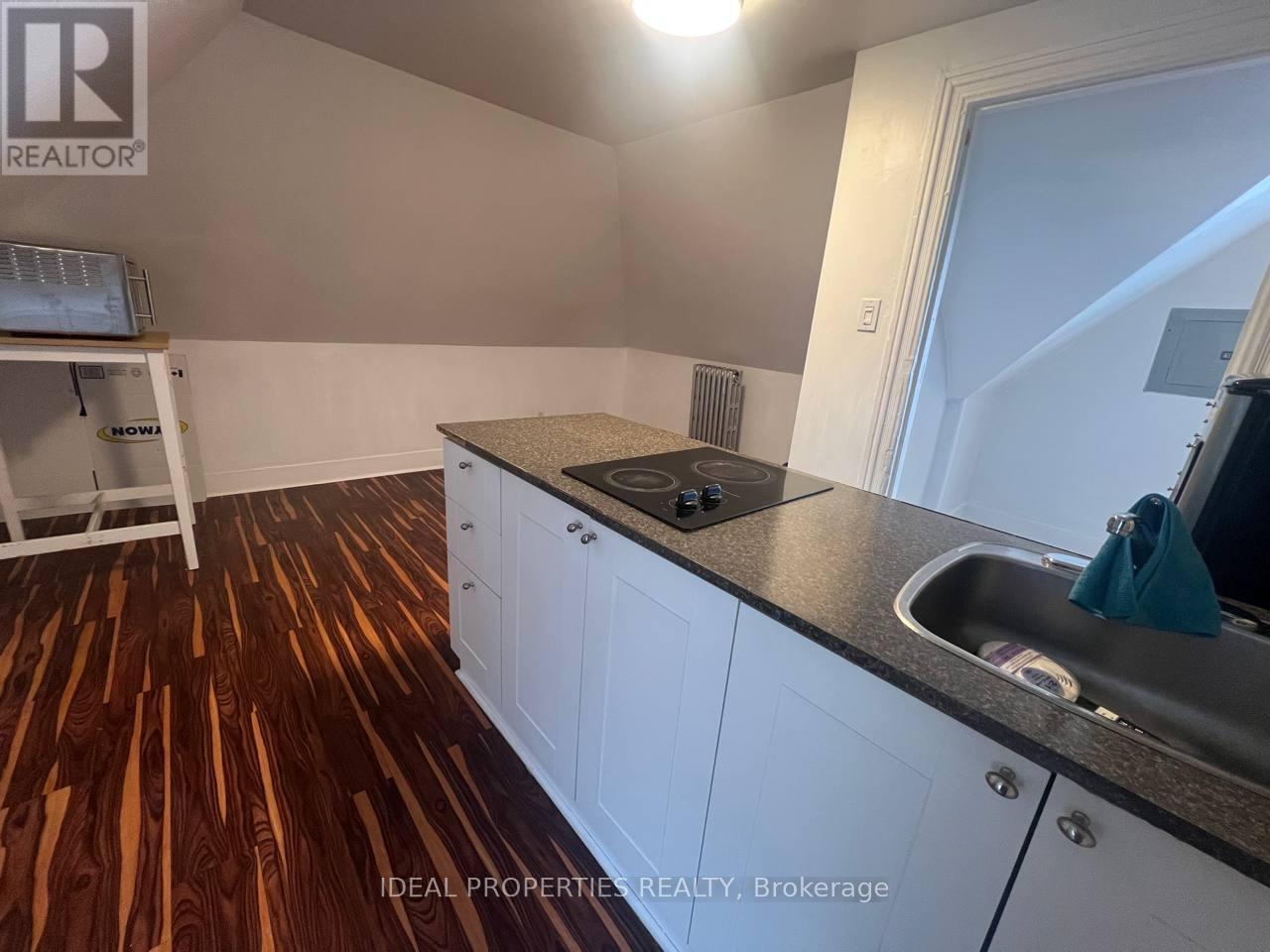 5 - 277 Bronson Avenue, Ottawa, ON