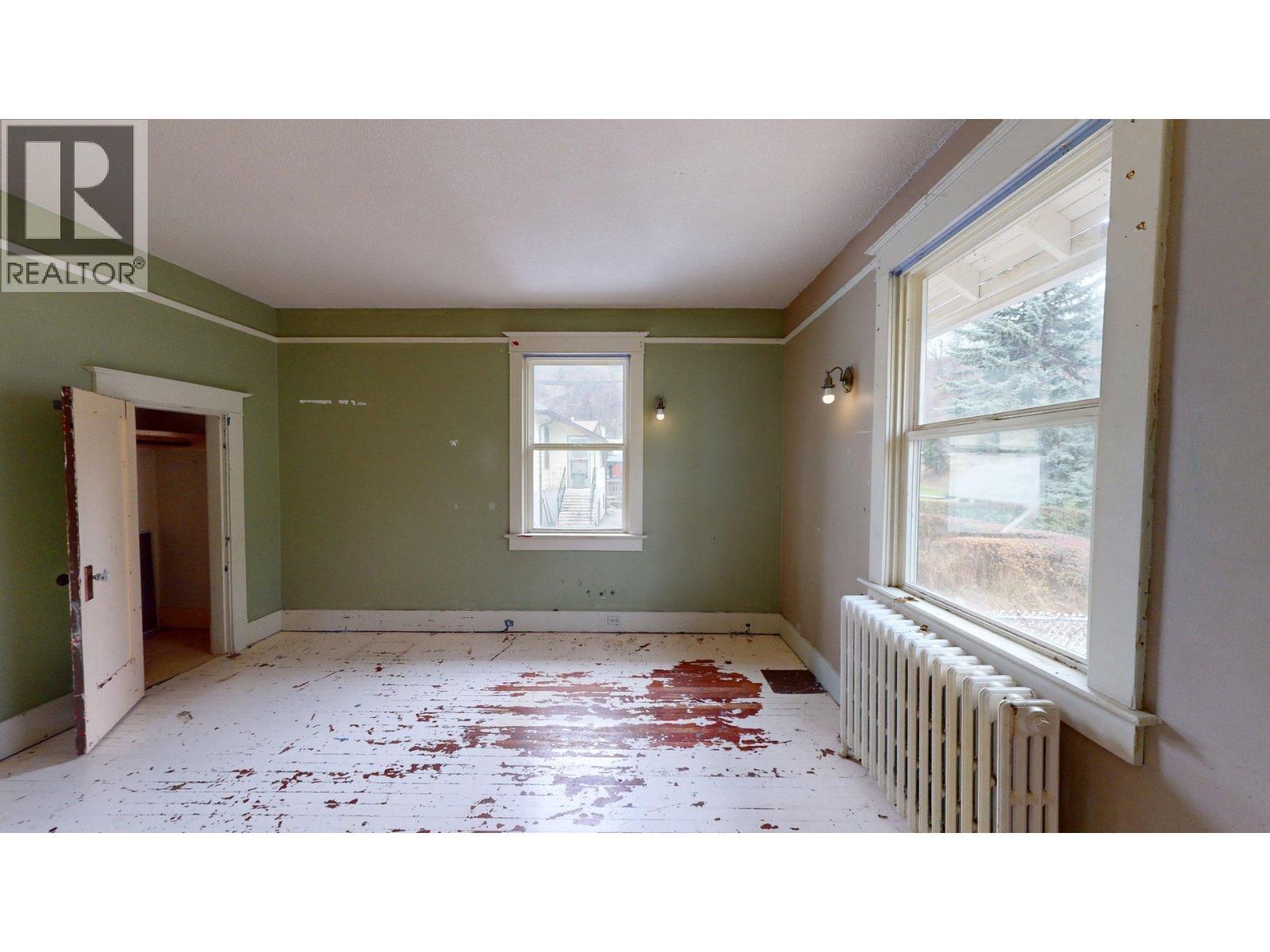 167 Old Rossland Avenue, Trail, BC - Indoor Photo Showing Other Room