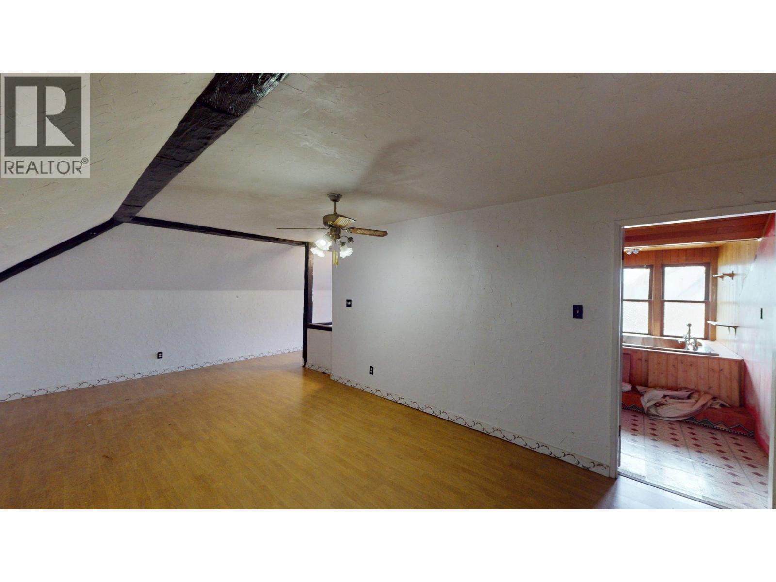 167 Old Rossland Avenue, Trail, BC - Indoor Photo Showing Other Room