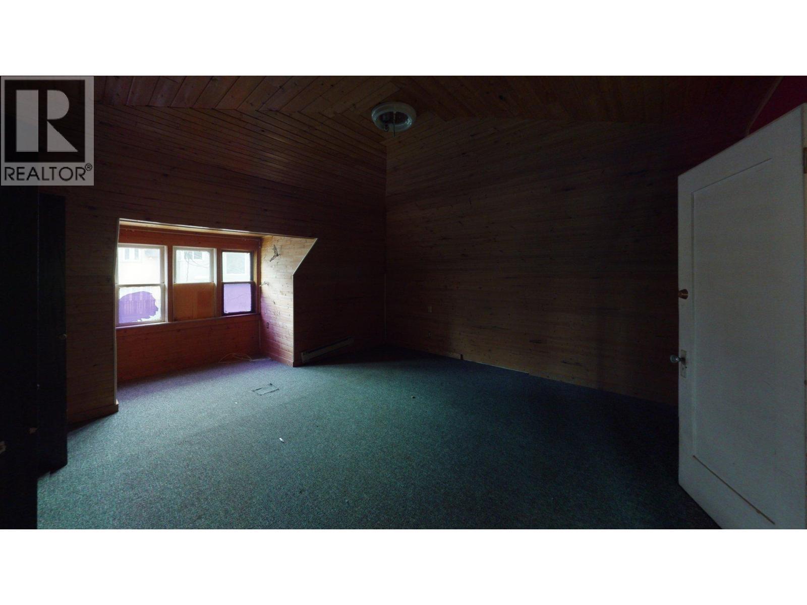 167 Old Rossland Avenue, Trail, BC - Photo Showing Other Room