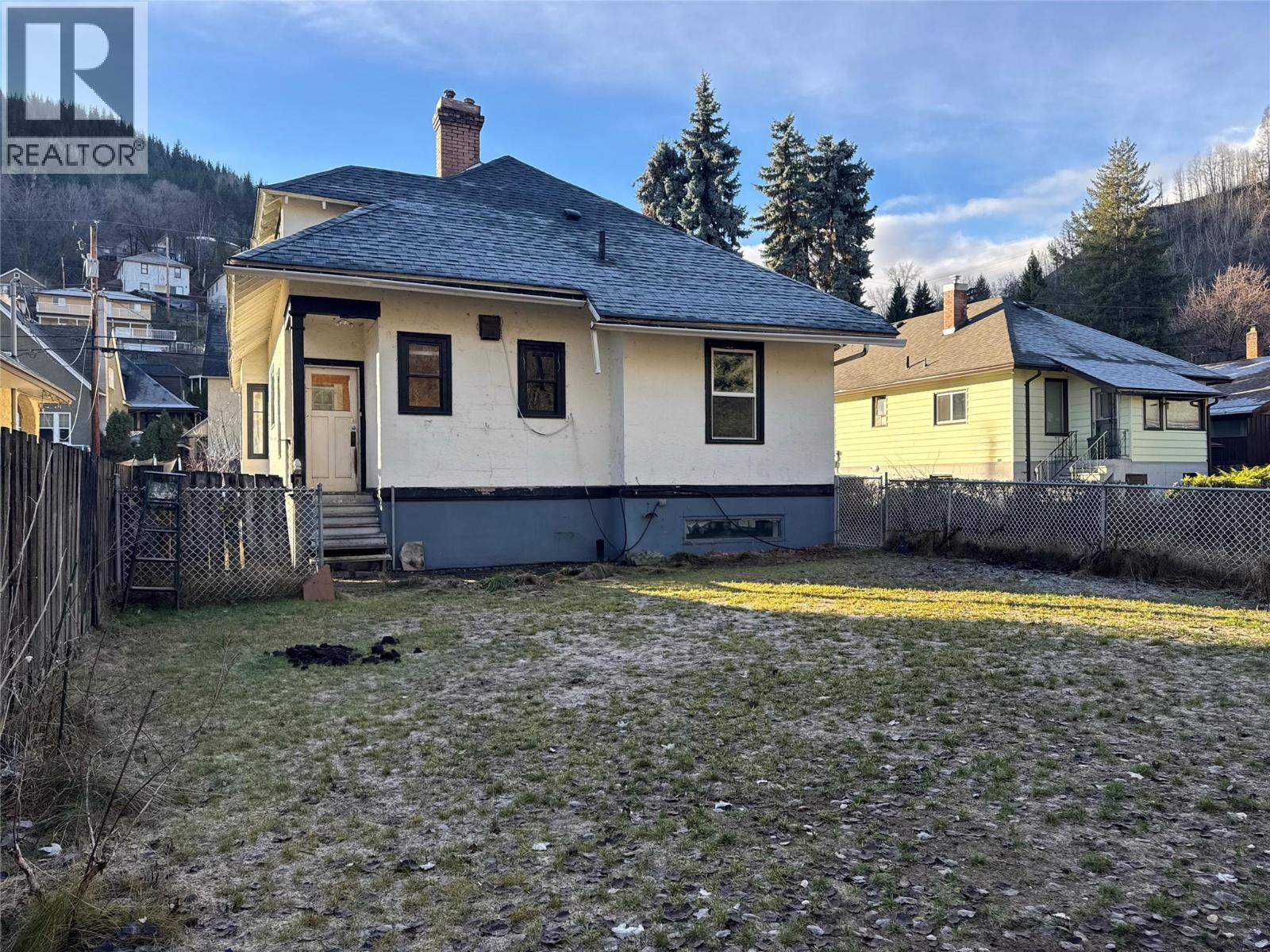 167 Old Rossland Avenue, Trail, BC - Outdoor