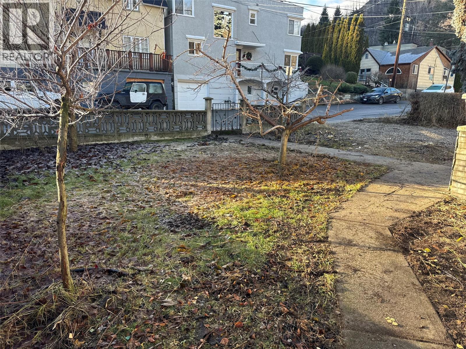 167 Old Rossland Avenue, Trail, BC - Outdoor