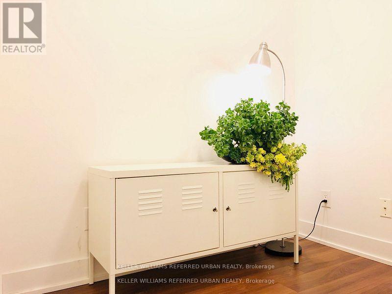 2307 - 318 Richmond Street W, Toronto, ON - Indoor Photo Showing Other Room