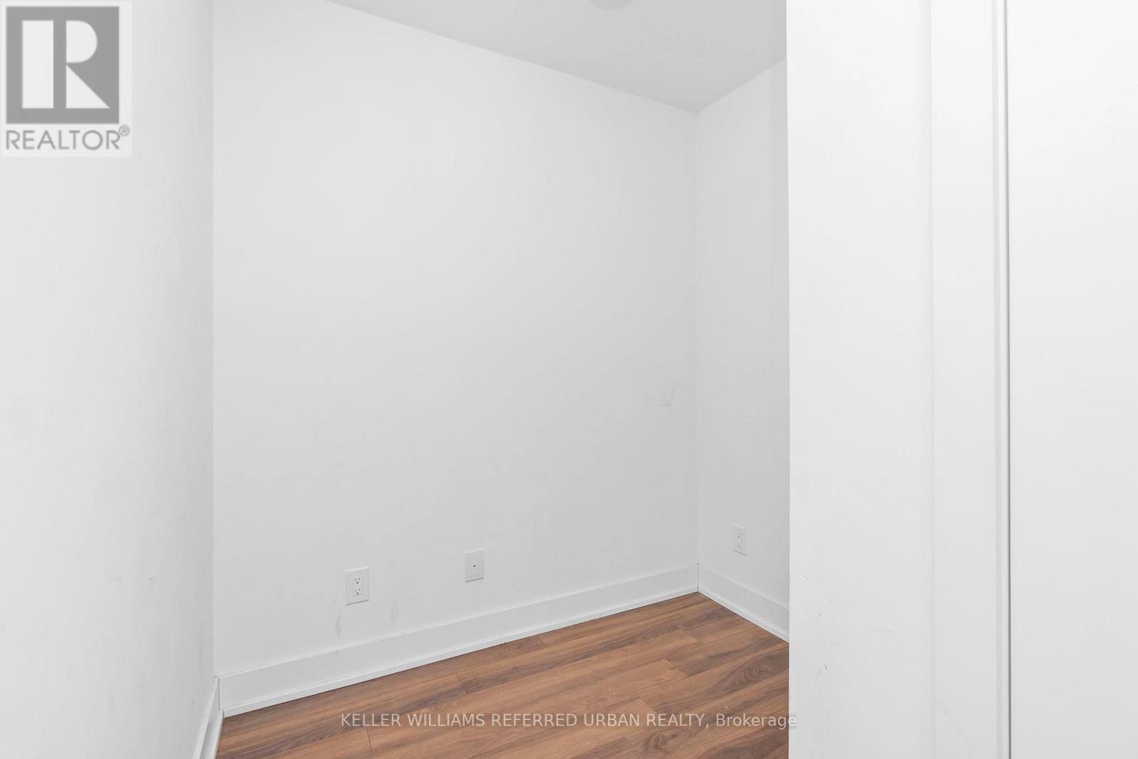 2307 - 318 Richmond Street W, Toronto, ON - Indoor Photo Showing Other Room