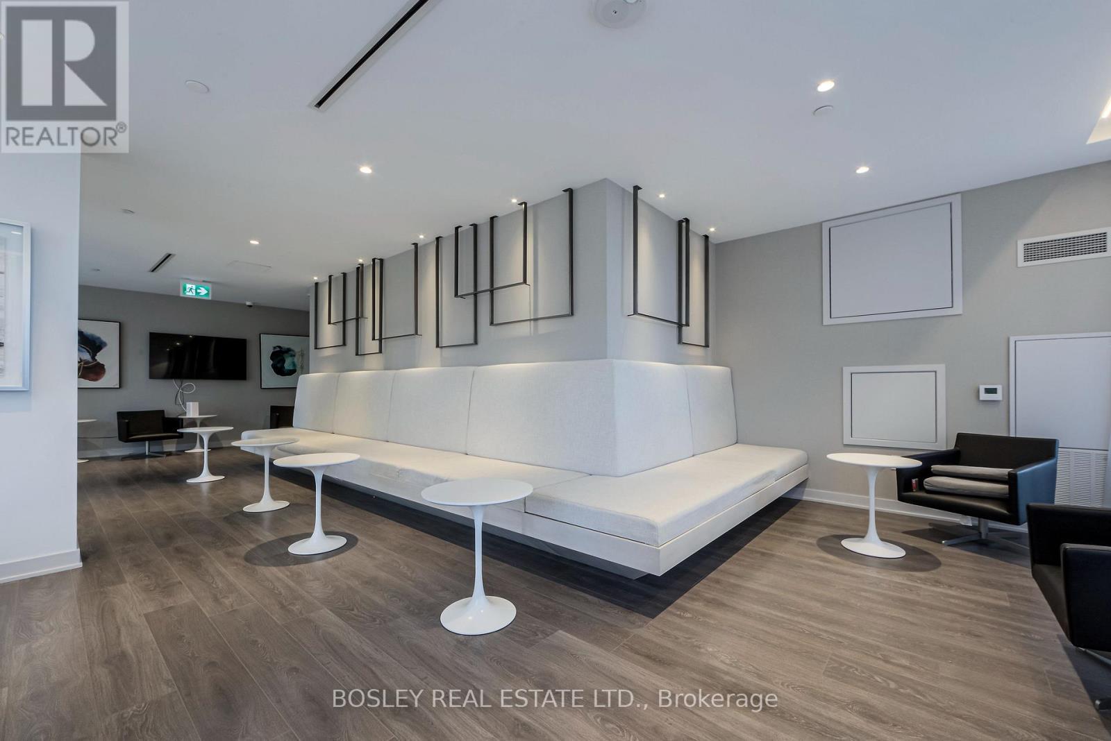 3108 - 99 Broadway Avenue, Toronto, ON - Indoor