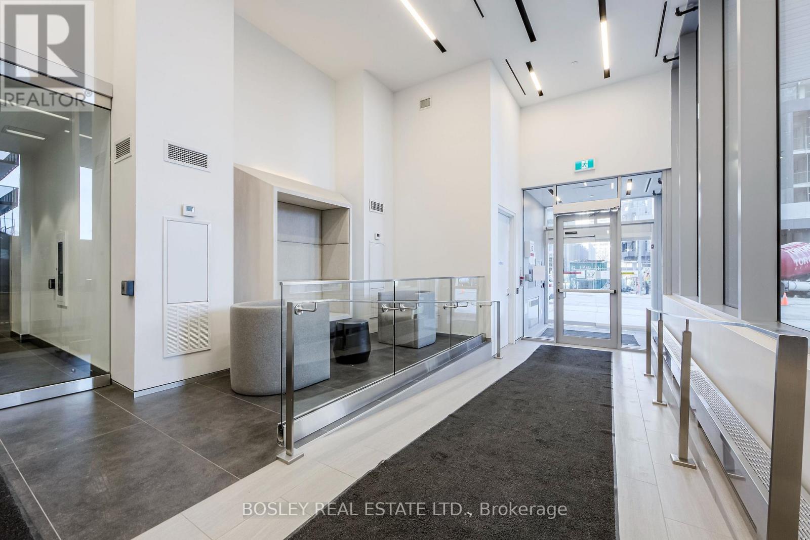 3108 - 99 Broadway Avenue, Toronto, ON - Indoor Photo Showing Other Room