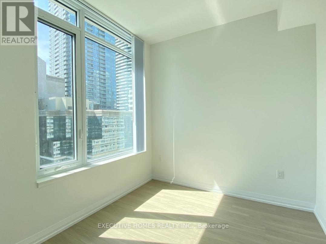 1109 - 25 Holly Street, Toronto, ON - Indoor Photo Showing Other Room