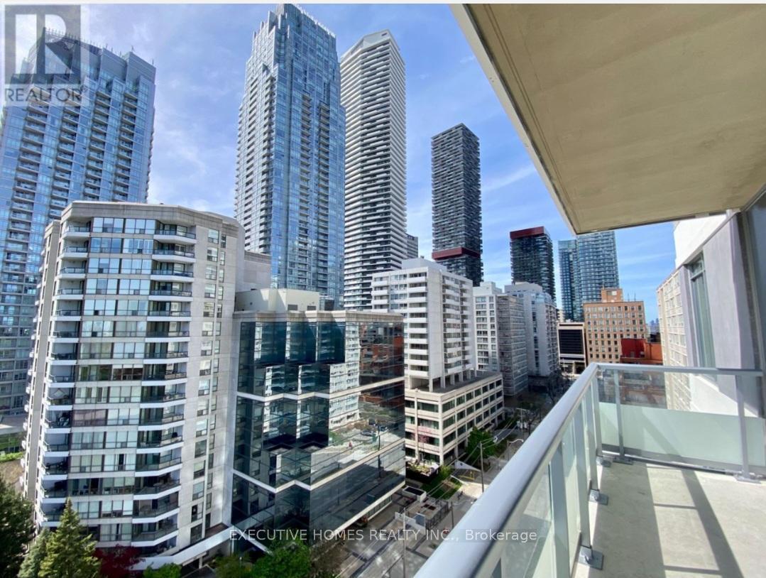 1109 - 25 Holly Street, Toronto, ON - Outdoor With Balcony With Facade