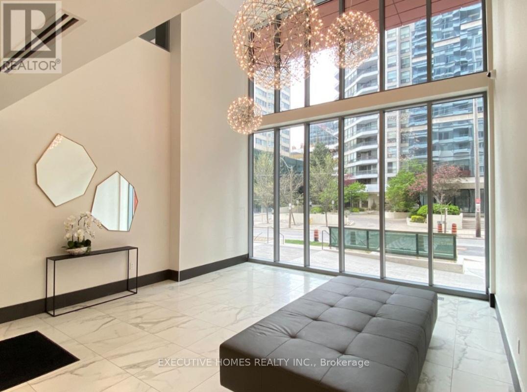 1109 - 25 Holly Street, Toronto, ON - Indoor Photo Showing Other Room