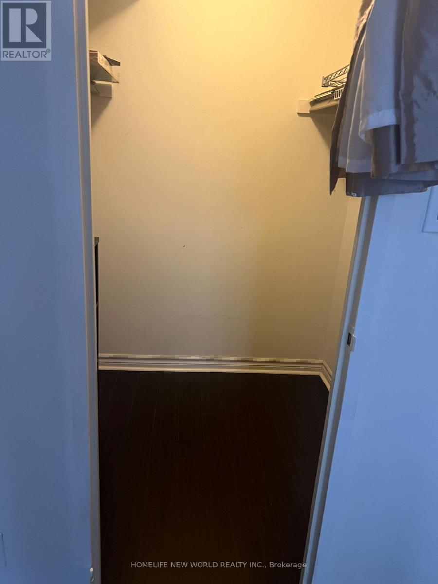 Bedroom - 1503 - 633 Bay Street, Toronto, ON - Indoor Photo Showing Bedroom