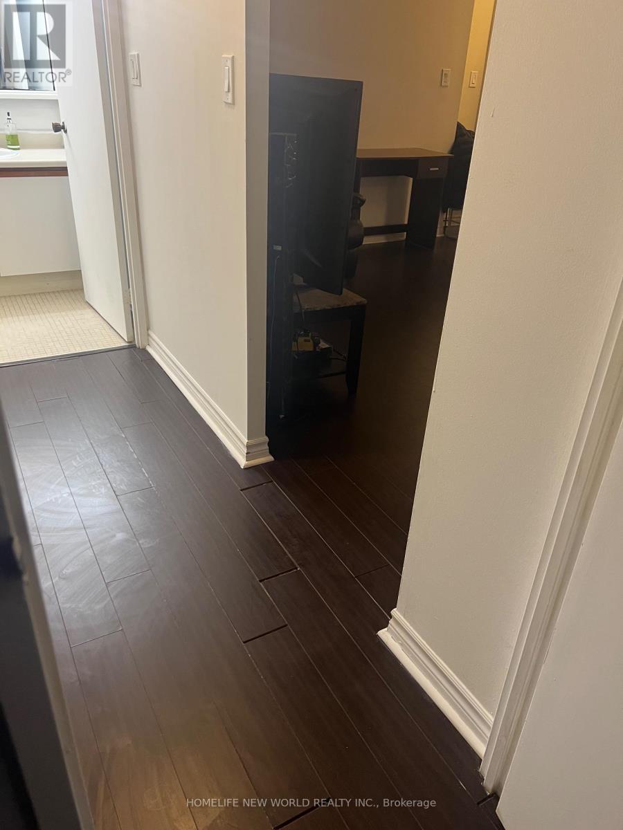 1503 - 633 Bay Street, Toronto, ON - Indoor Photo Showing Other Room