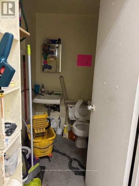 2782 Victoria Park Avenue, Toronto, ON