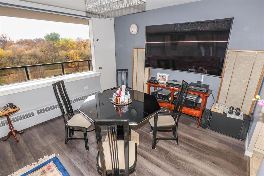 309 99 Wellington Crescent, Winnipeg, MB - Indoor