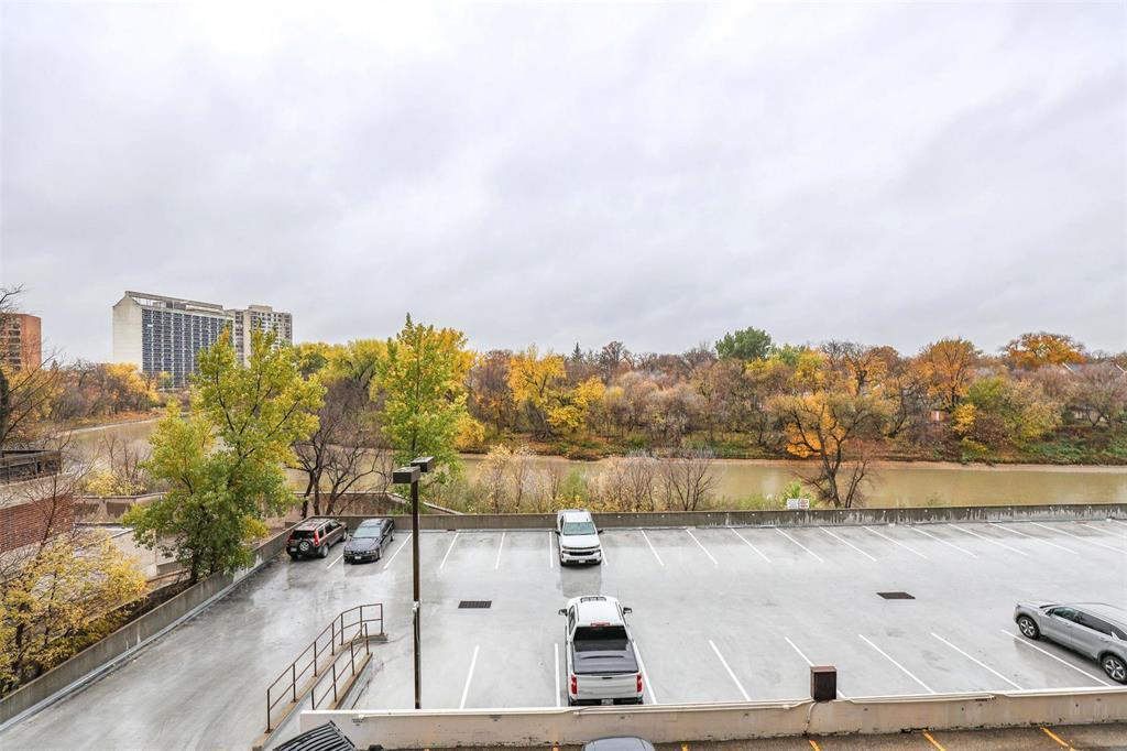 309 99 Wellington Crescent, Winnipeg, MB - Outdoor