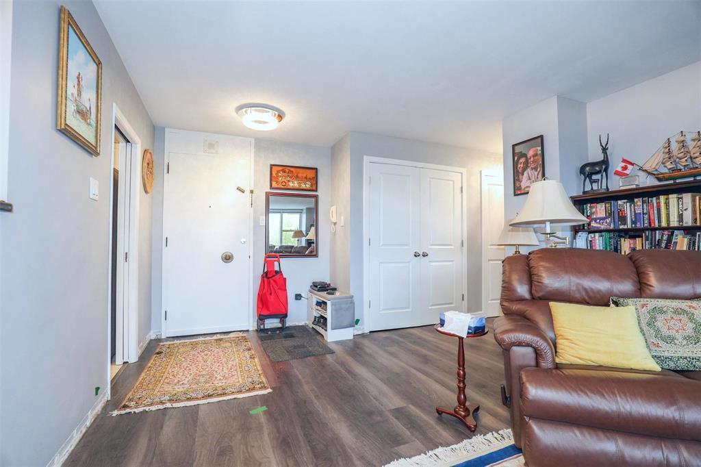 309 99 Wellington Crescent, Winnipeg, MB - Indoor