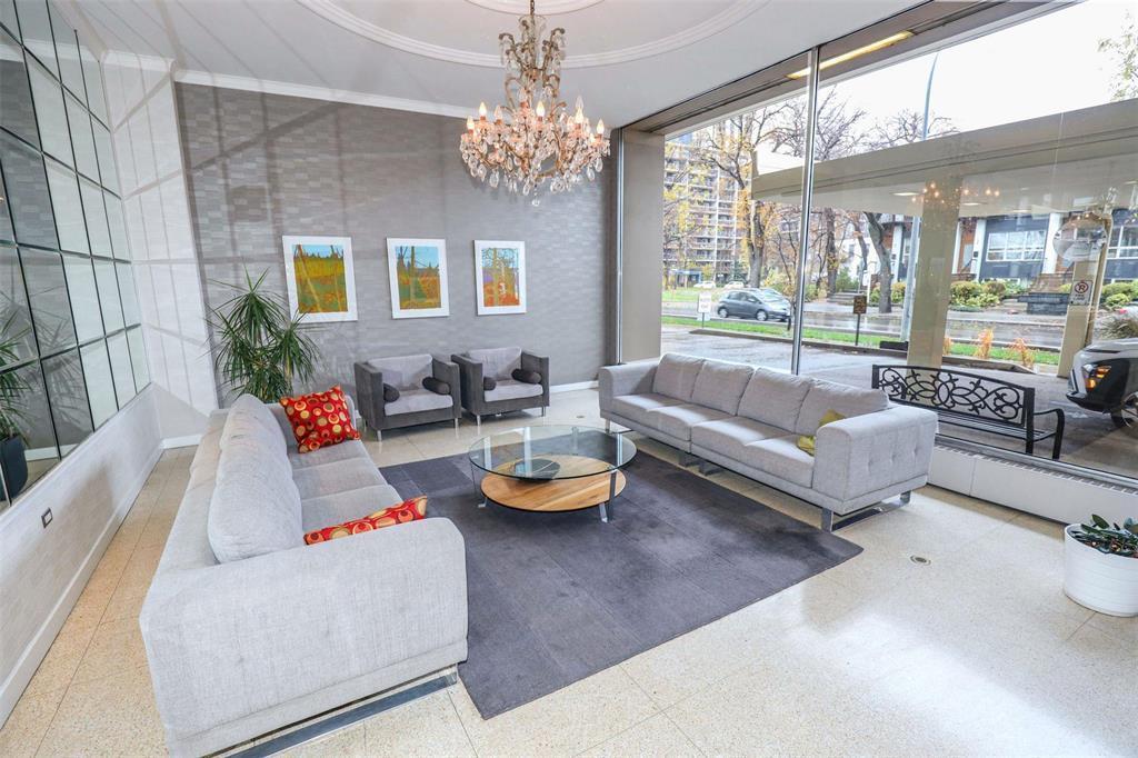309 99 Wellington Crescent, Winnipeg, MB - Indoor