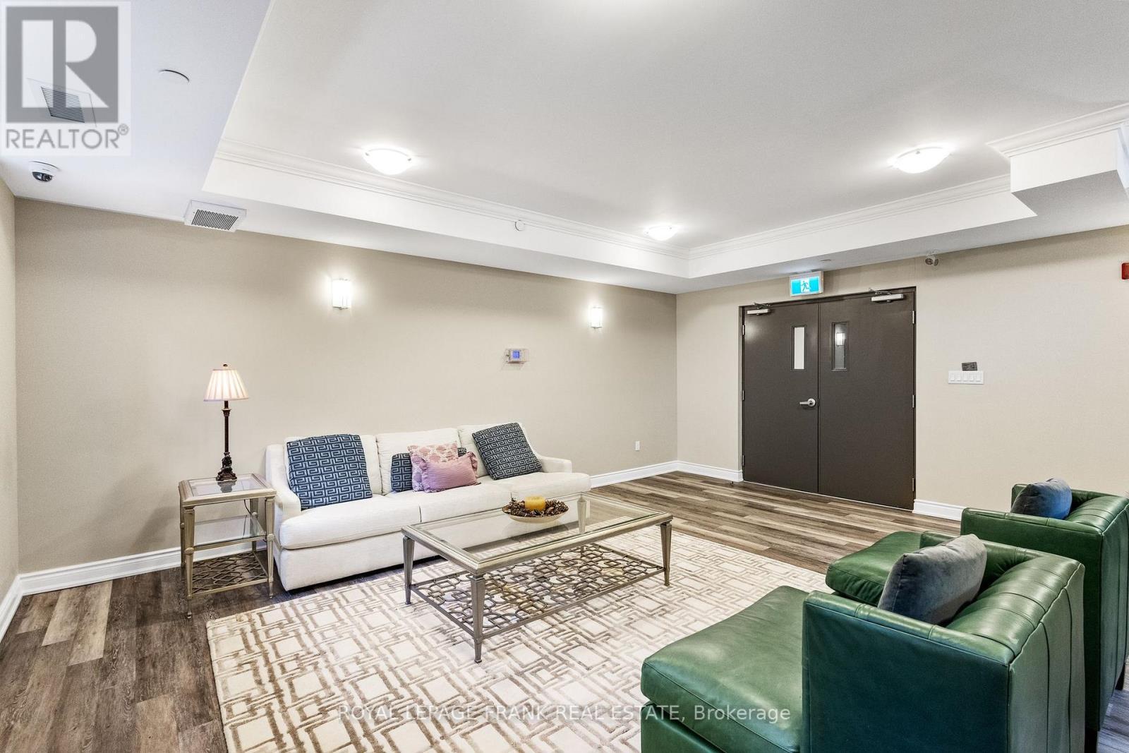 405 - 80 Aspen Springs Drive, Clarington (Bowmanville), ON - Indoor