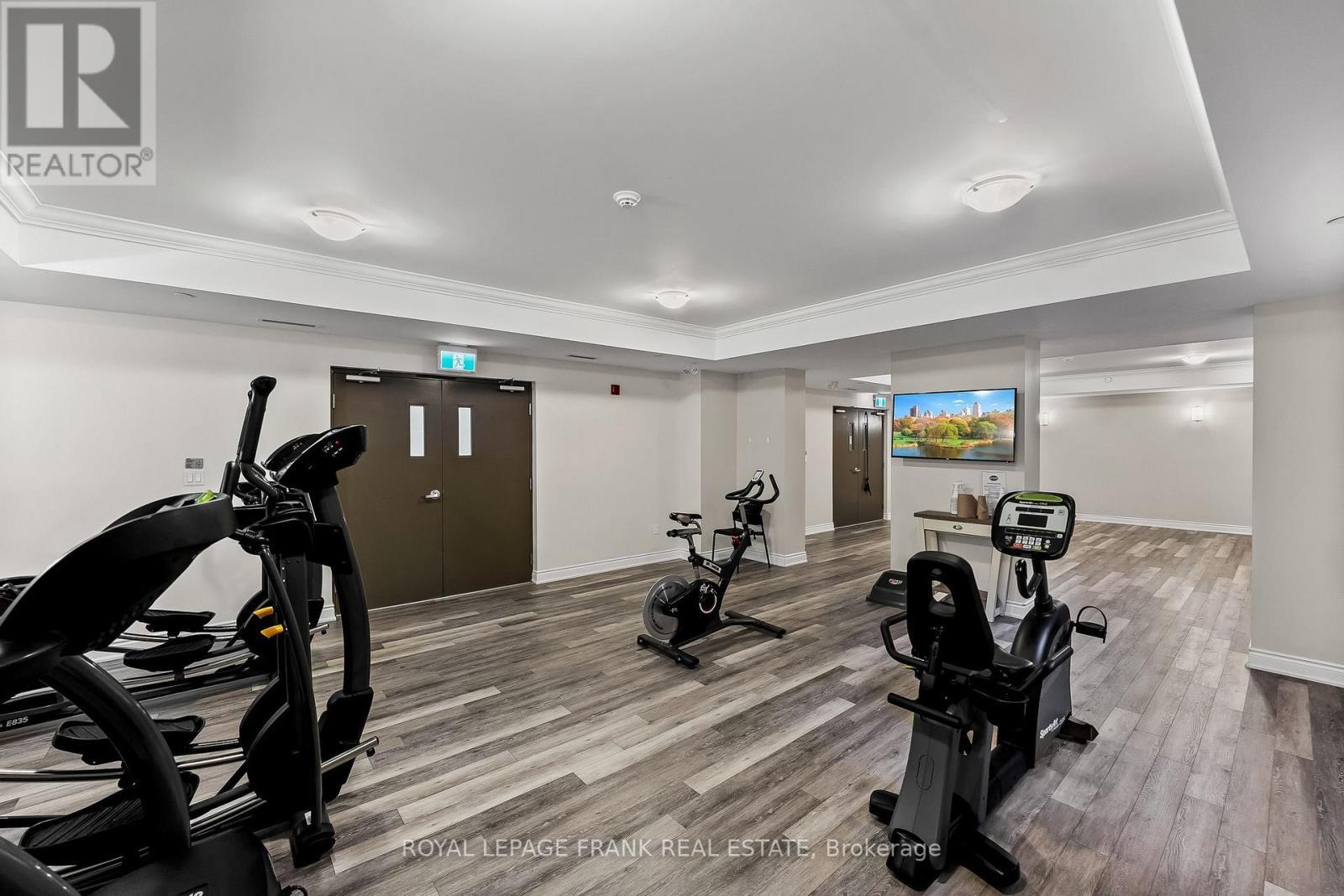 405 - 80 Aspen Springs Drive, Clarington (Bowmanville), ON - Indoor Photo Showing Gym Room